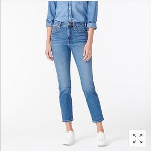 JCrew 9” inch Vintage Straight Jean in medium wash